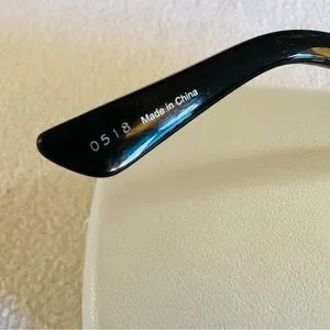 Swarovski | Accessories | Swarovski Edith Sw 77 77 0w Black  display picture 1